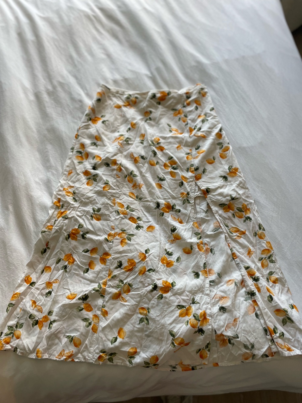 Abercrombie & Fitch White Skirt with Yellow Orange Floral Print